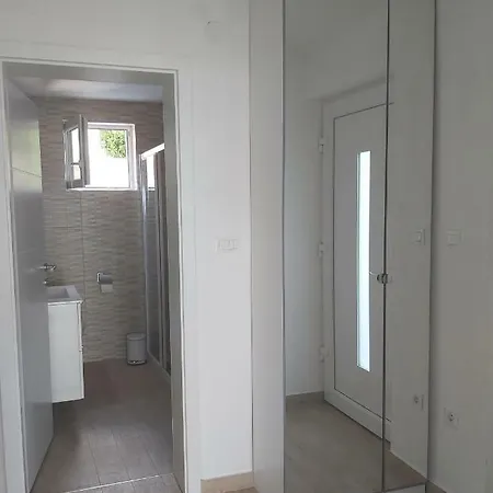 Irina Apartment Icici